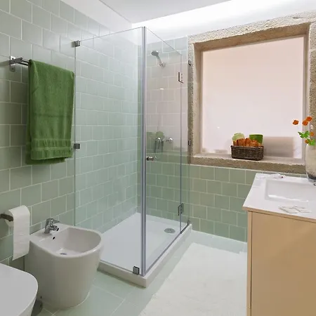 Merc Vitoria's Place *