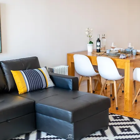 Merc Vitoria's Place * Oporto