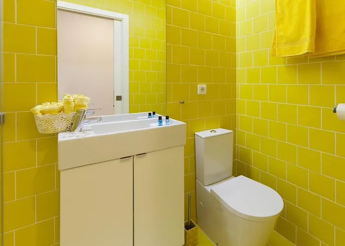 Merc Vitoria's Place * Oporto