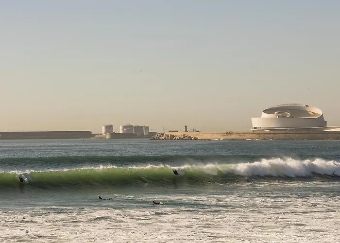 波尔图梅尔克维多利亚广场公寓 *