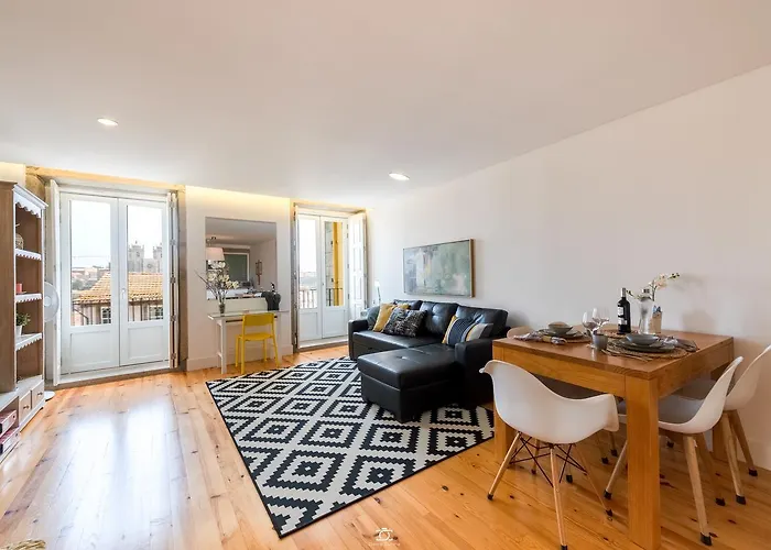 Apartment Merc Vitoria's Place Porto